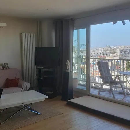 Montsouris Park Apartment Paris